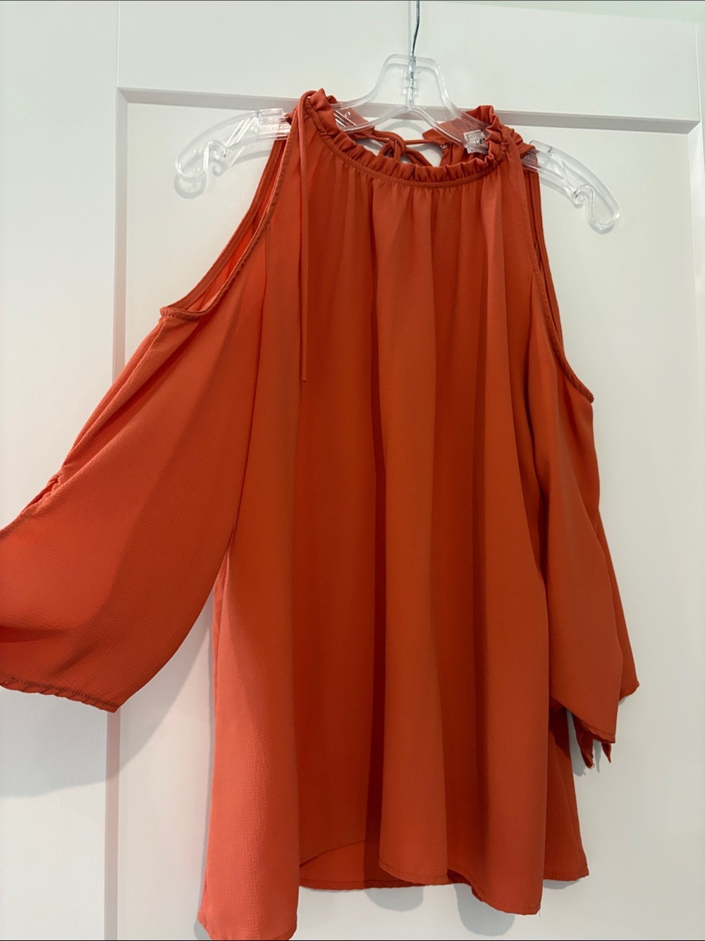 Ces Femme Rust Orange Cold-Shoulder Halter Blouse